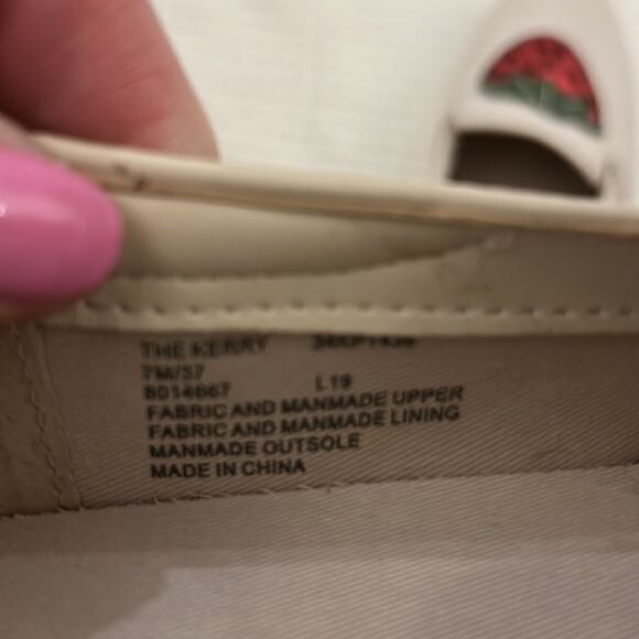 Katy Perry The Kerry Strawberry novelty canvas slip on sneakers tan NWOT msrp 89 - Picture 9 of 9